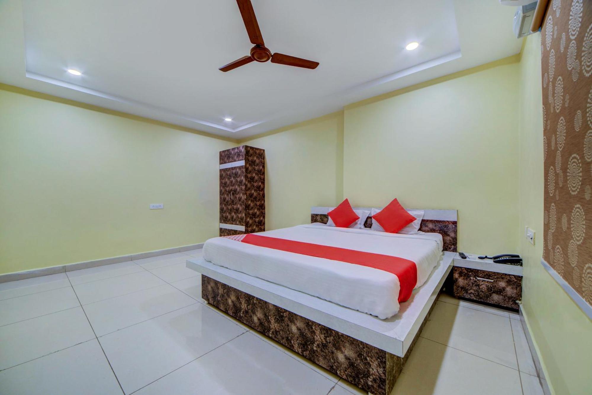 Hotel O Ksl Guest House Karimnagar Exterior photo
